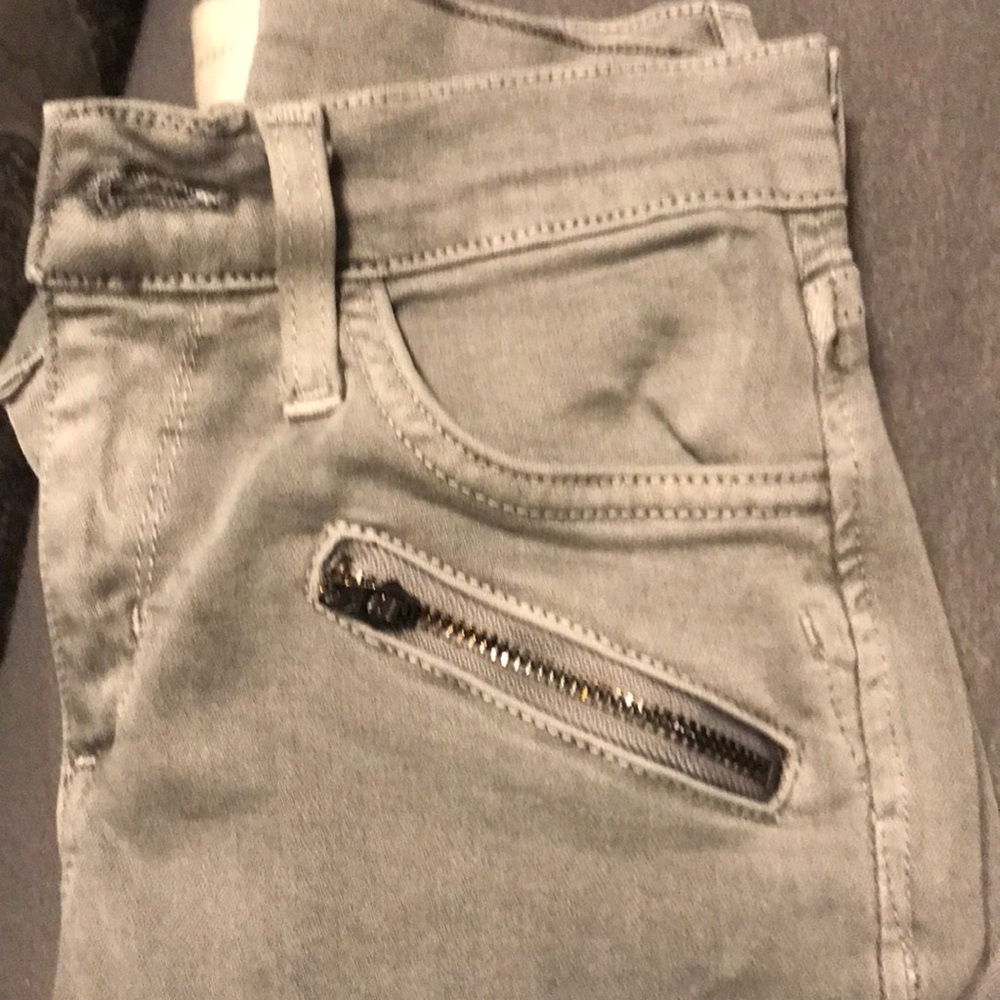 Jeans - Picture 2 of 2